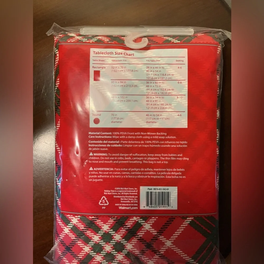 3 new Holiday Christmas tablecloths Bells 🔔 , Plaid & Floral